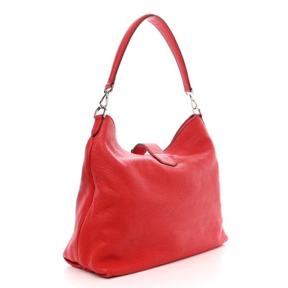 💲1️⃣4️⃣0️⃣0️⃣ FENDI Pebbled Calfskin Small Closure Tote - Picture 3 of 10